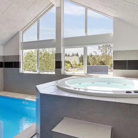 Oksby Sleeps 16 Pool Wifi *